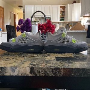 No box,used, good conditions